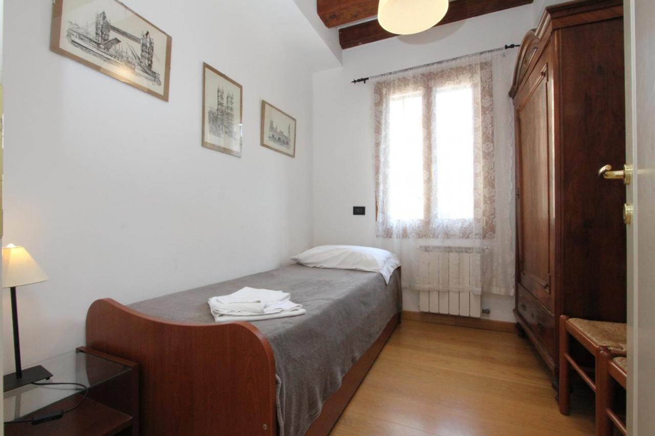 Residence Dei Mori Venetië Buitenkant foto
